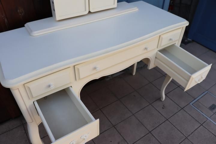 稀少なLAURA ASHLEY(ローラアシュレイ)のprovencale(プロヴァンセル