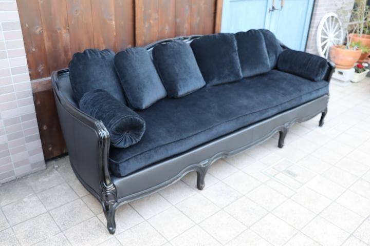 DREXEL HERITAGE(ドレクセル ヘリテイジ) 3人掛けソファです。/猫脚の