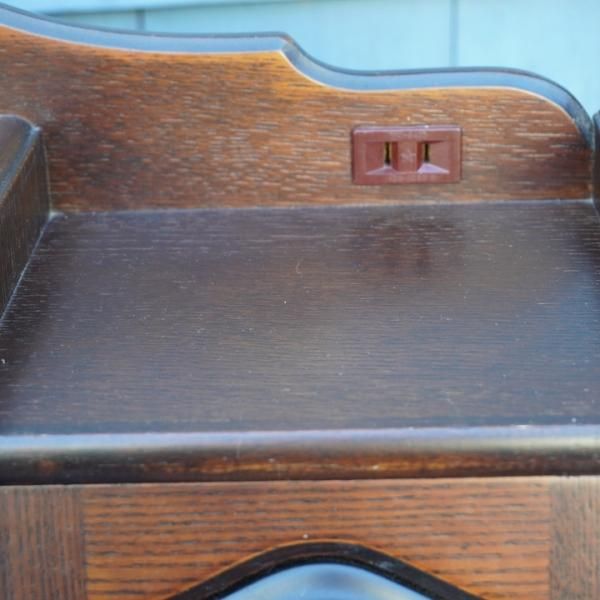 IDF太田長のATLANTA(アトランタ)シリーズのナラ材ドレッサー