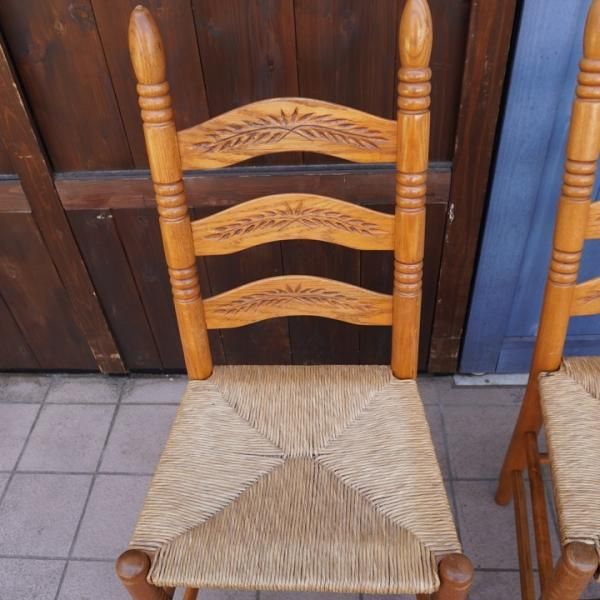 AUNT STELLA'S(アントステラ)のラダーバックチェアー 2脚セットです