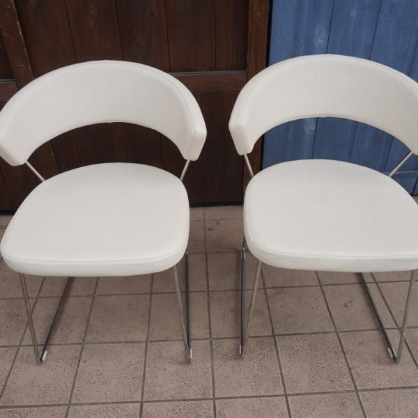 イタリアCalligaris(カリガリス)社のconnubia(コヌビア)よりNEW YORK