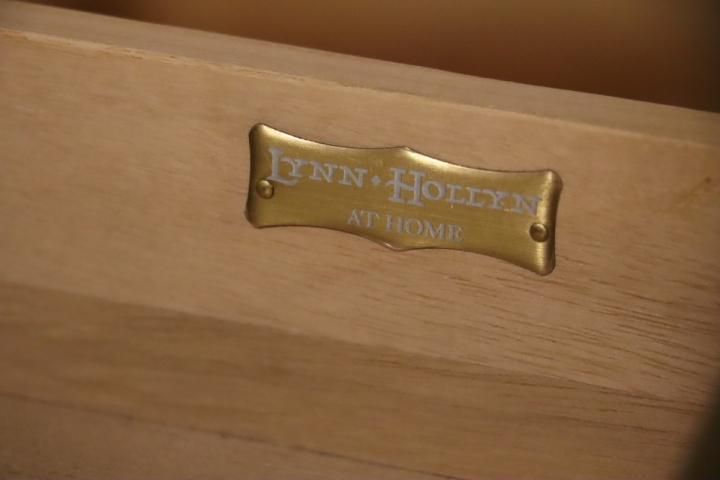 IDC OTSUKA(大塚家具)取り扱いブランドLYNN HOLLYN(リンホーリン)の