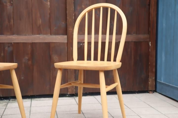 MOMO natural(モモナチュラル)のMARE ROUND CHAIRです。アルダー材を