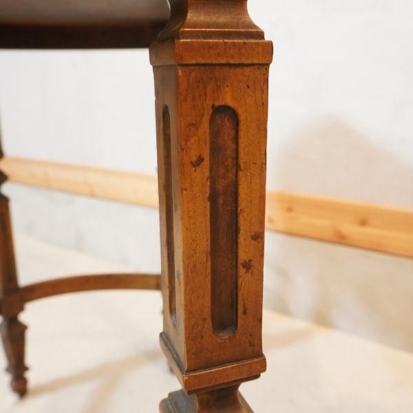 DREXEL HERITAGE(ドレクセルヘリテイジ)アンティーク調ネストテーブル