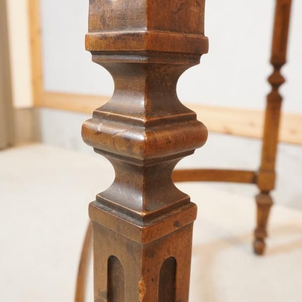 DREXEL HERITAGE(ドレクセルヘリテイジ)アンティーク調ネストテーブル