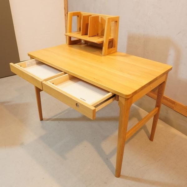 KEYUCA(ケユカ)で取り扱われていたninos(ニノス)デスク＆ワゴンです