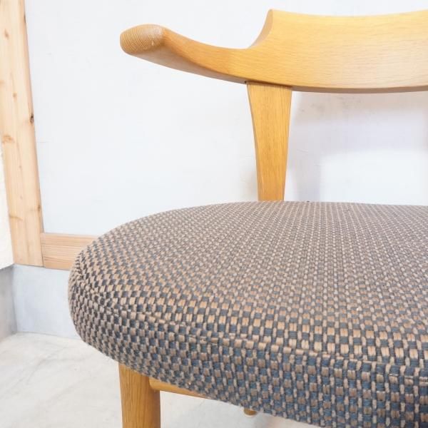 キツツキマークでお馴染みの飛騨産業より佐々木 敏光デザインの