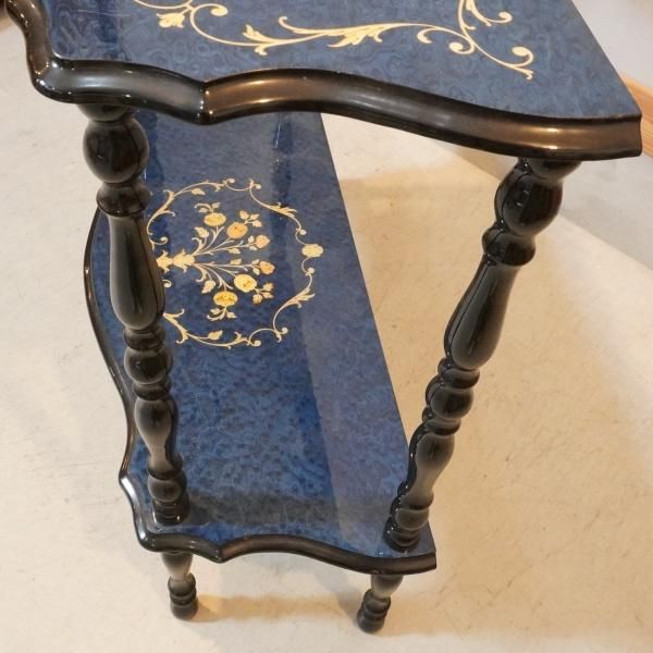 イタリア製アンティーク調の美しい象嵌細工が施されたコンソール