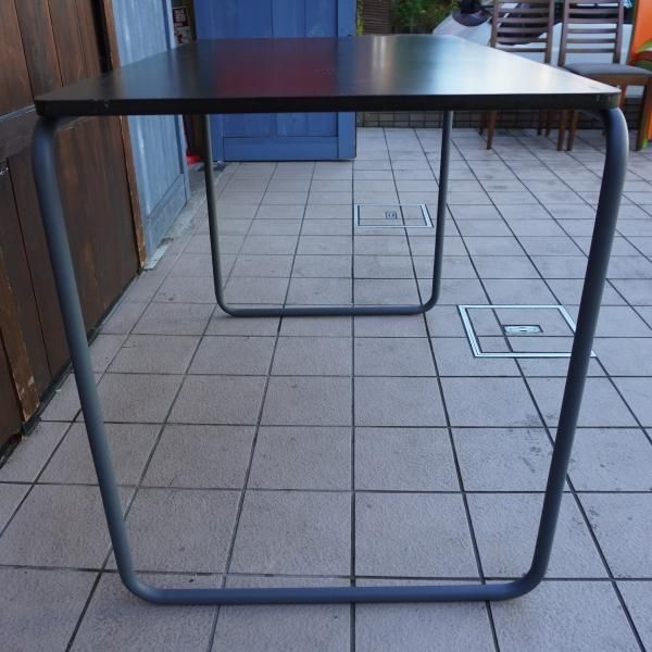 MUJI(無印良品)で取り扱われているドイツTHONET(トーネット)社の