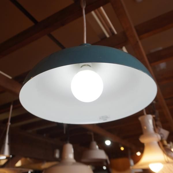 IDEE(イデー) KULU LAMP (クルランプ)です。ハワイ語で「雫」の意味を