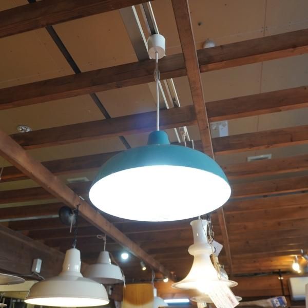 IDEE(イデー) KULU LAMP (クルランプ)です。ハワイ語で「雫」の意味を