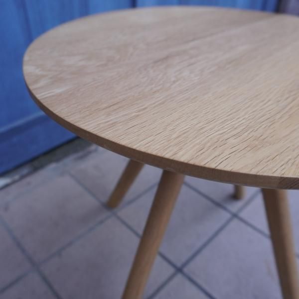 NITORI(ニトリ)ネストテーブル(大)(小)セットです。天然木オーク材の