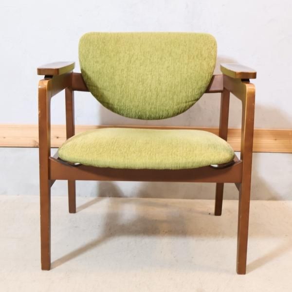 人気のkarimoku(カリモク家具)のオールドカリモク アームチェアです