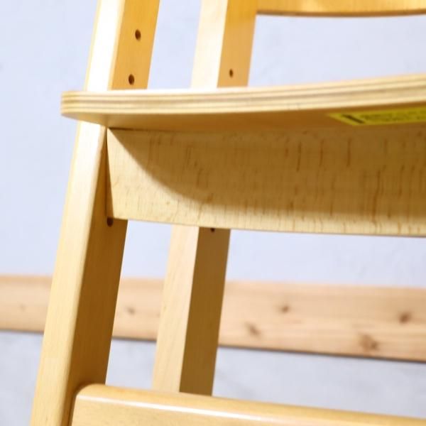 人気の無印良品(MUJI)のブナ材キッズチェアです！ビーチ材の