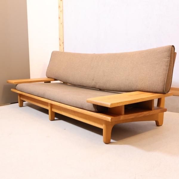 飛騨高山の家具メーカー キツツキマークの飛騨産業(HIDA)より森の