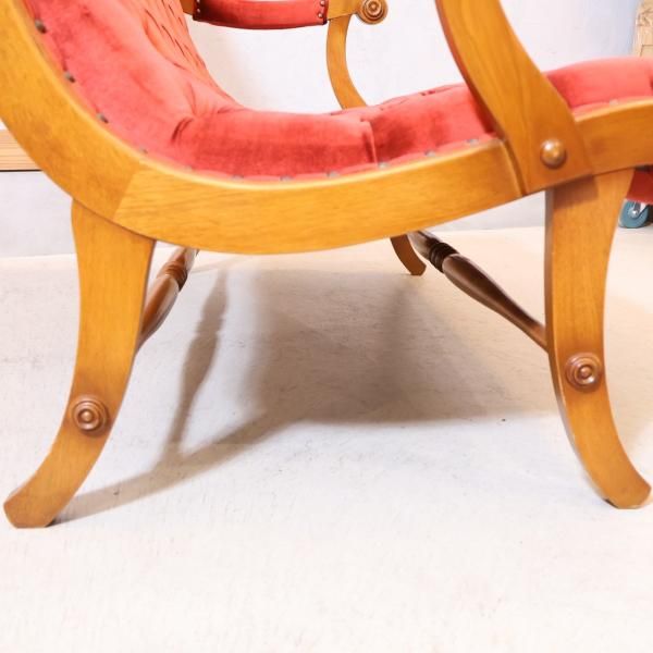 横浜クラシック家具 Daniel(ダニエル)のブーツ ラブシートです。樺桜材