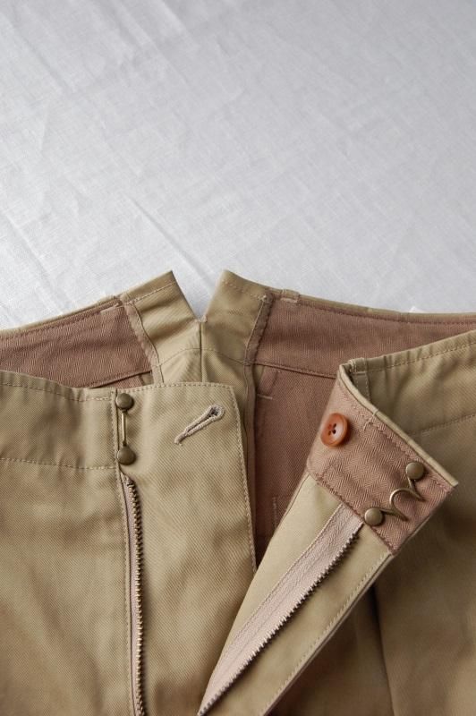 HAND ROOM WOMENSインタック チノトラウザーズ - Daja オンラインストア