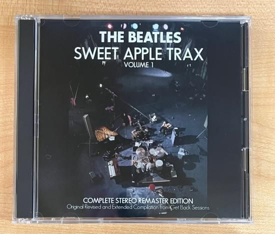 BEATLES / SWEET APPLE TRAX VOLUME1