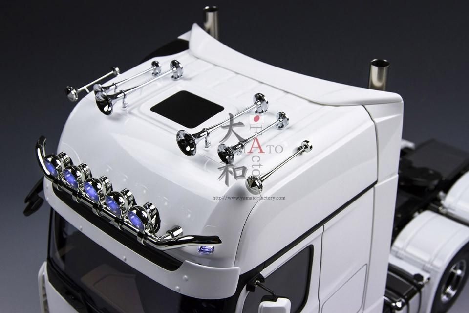 受注生産】 タミヤ1/14 ACTROS 3363 カスタム完成品 メスセデスベンツ