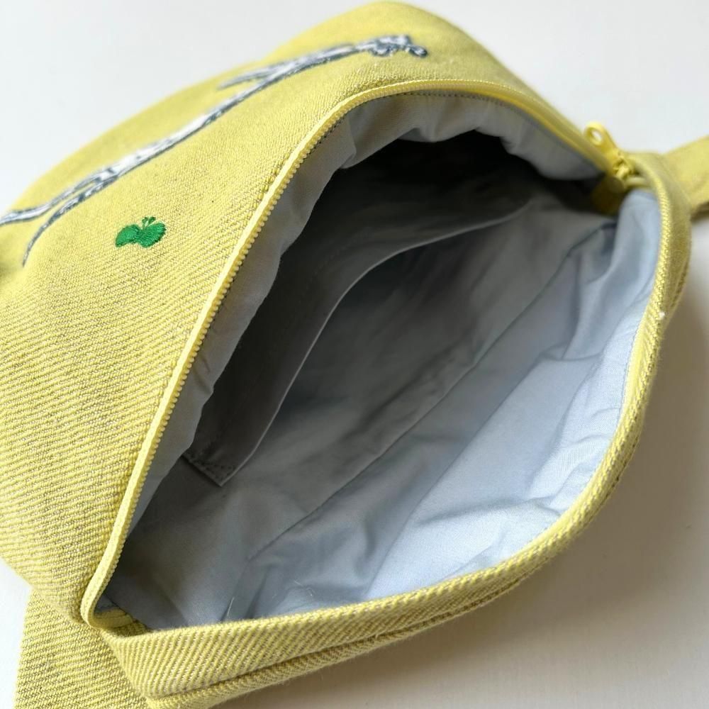 mina perhonen（ミナ ペルホネン）／papurikko ボディバッグ - 世界中