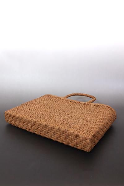G-2425】山葡萄籠バッグ 網代編み 横長 中 - 銀座きもの青木｜長く大切