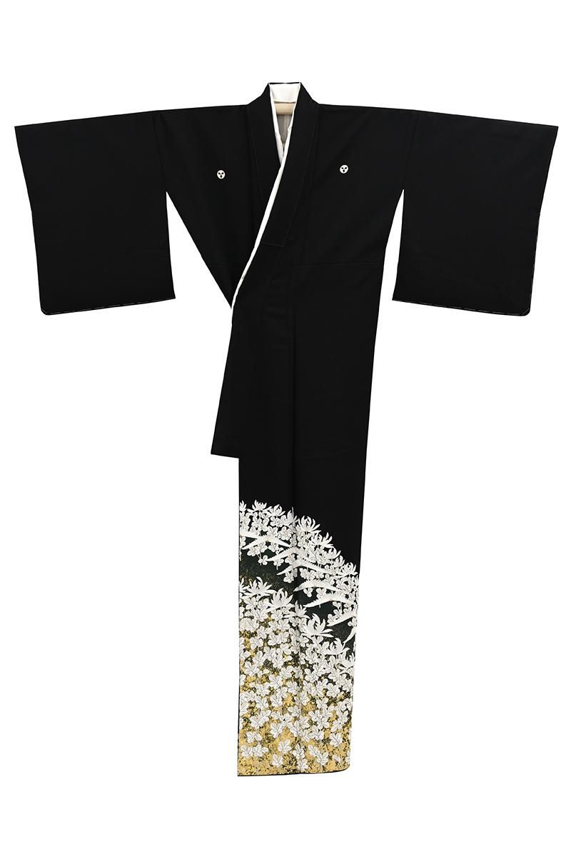 銀座【着物4636】蘇州刺繍 染五ッ紋 黒留袖 菊花の図 :身丈166/裄69.5