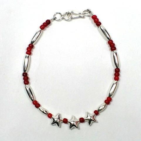 ビンゴブラザーズ ビーズ(レッド)×シルバーパイプ スターブレスレット