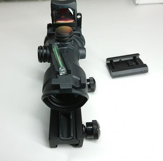 イーグル模型 EA OP ACOGタイプ ドットサイトV8(集光ファイバー式