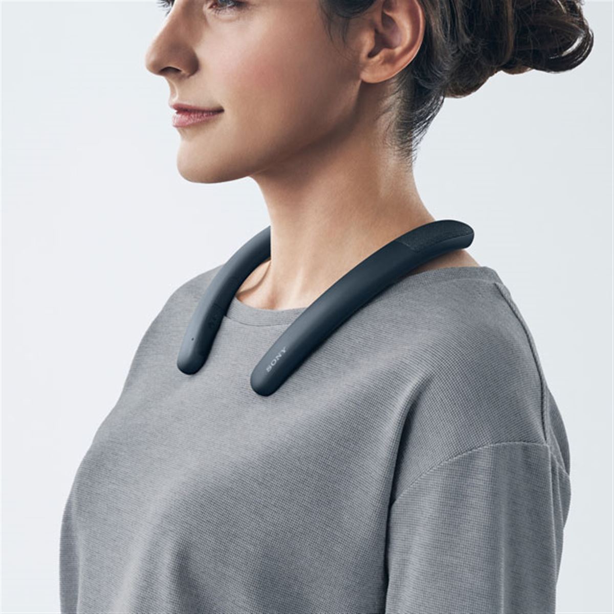 ソニー、IPX4防滴ワイヤレスネックバンドスピーカー「SRS-NB10」を約