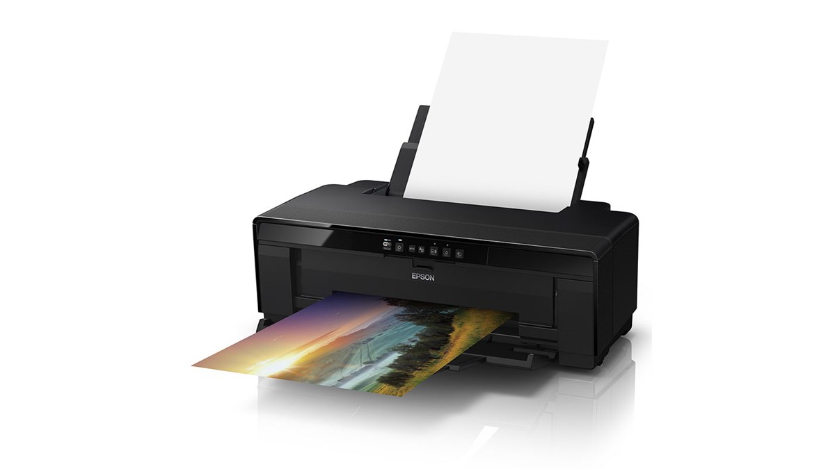 エプソン、8色光沢顔料インク採用のA3プリンター「SC-PX7VII」 - 価格.com