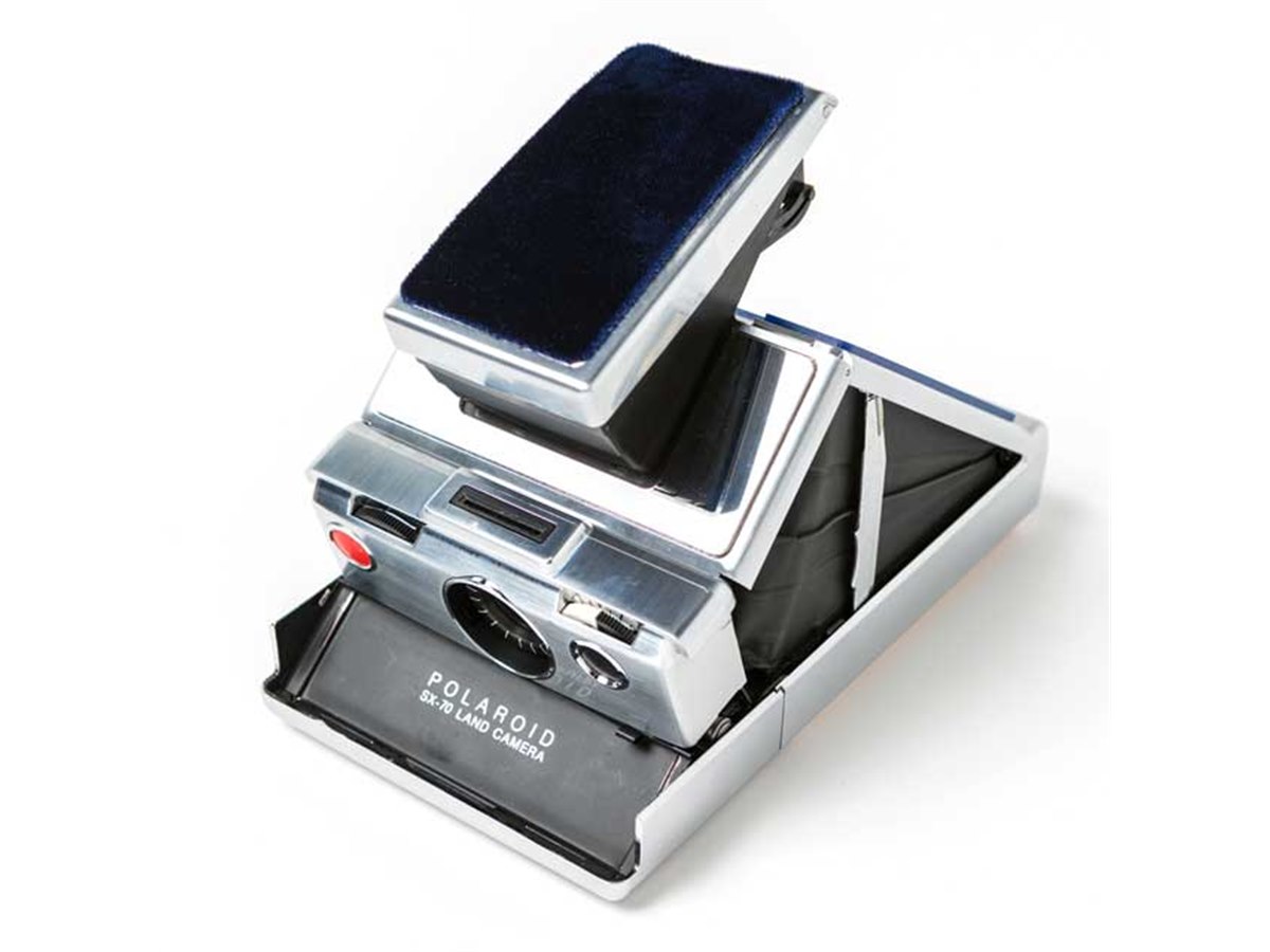 ポラロイドSX-70」復刻版モデルが蔦屋家電で限定販売、110,000円