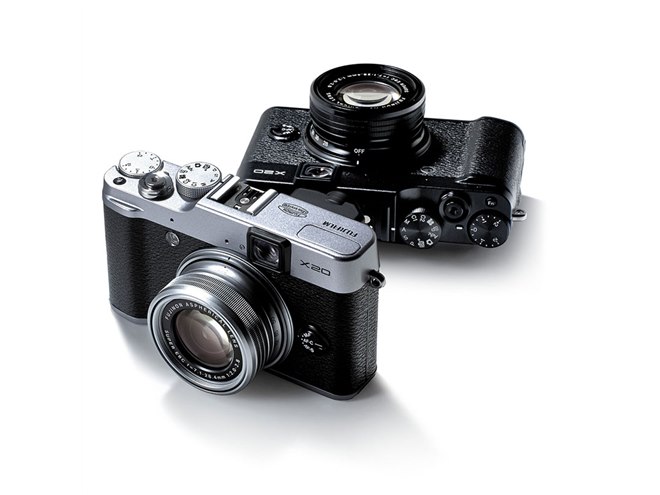 富士フイルム、新光学ファインダー搭載「FUJIFILM X20」 - 価格.com