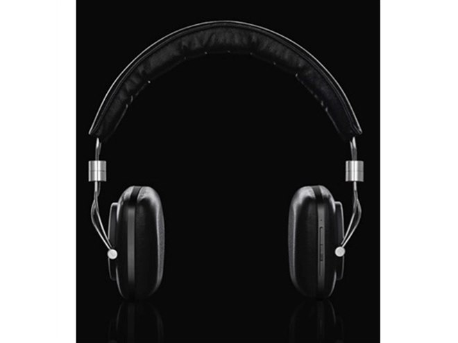 B&W、初のBluetooth対応ワイヤレスヘッドホン「P5Wireless」 - 価格.com