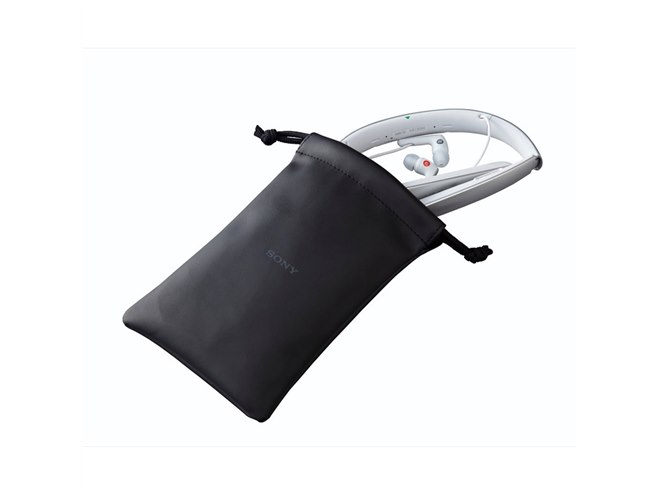 ソニー、テレビの音や人の声などを大きくする首かけ型集音器「SMR-10