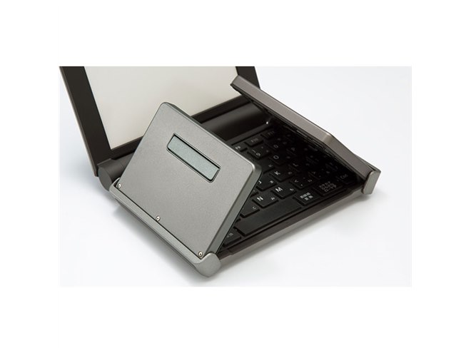 キングジム、6.0型の電子ペーパーや観音開きキーボードを採用した