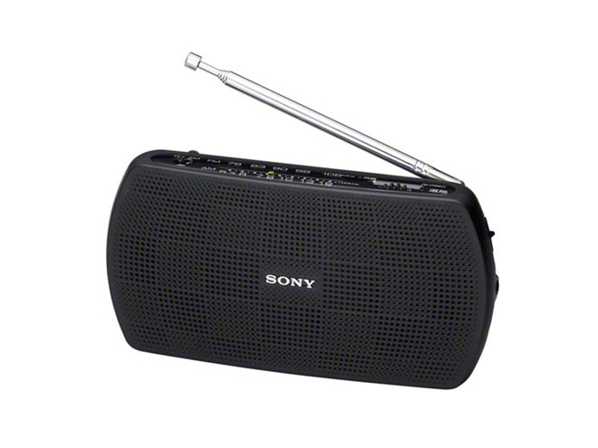 ソニー、4,880円のステレオポータブルラジオ「SRF-19」 - 価格.com