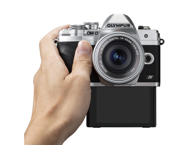 オリンパス、下開きの可動式3型液晶を搭載したミラーレス「OM-D E-M10