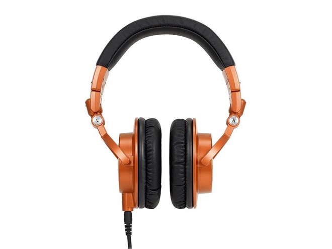 オーテク、プロ向けモニターヘッドホン「ATH-M50x」に2021年度限定