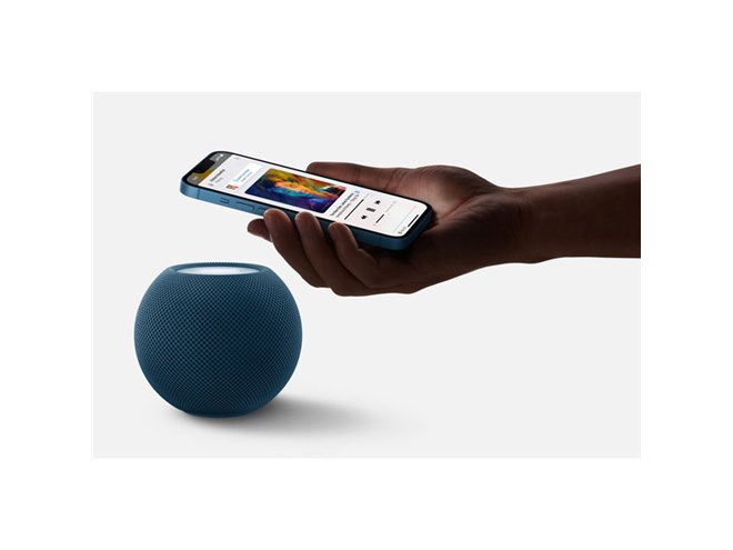 アップル、スマートスピーカー「HomePod mini」に新色イエロー