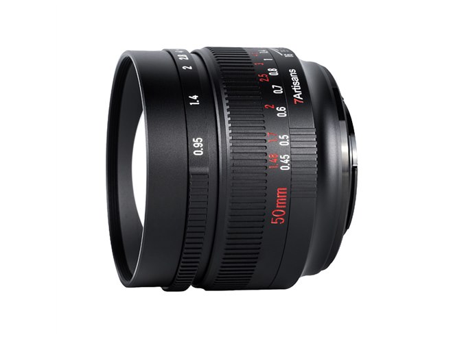 七工匠、APS-Cミラーレス用の超大口径標準レンズ「7Artisans 50mm F0