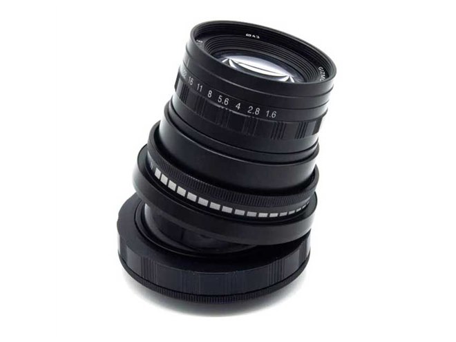 14,000円、ミニチュア・ジオラマ撮影向けティルトレンズにXマウント用