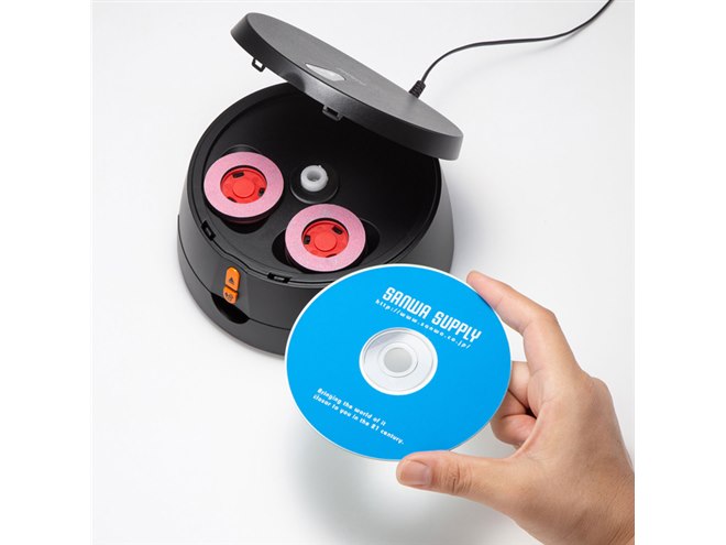 サンワ、CD/DVDの読み取りエラーを修復する電動ディスク修復機「CD
