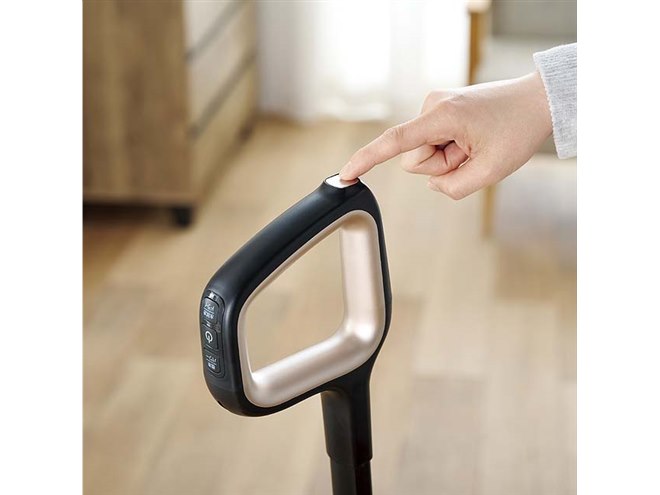 ハイアール、水拭き/乾拭き/吸引に対応した床拭き掃除機「MIZUKI