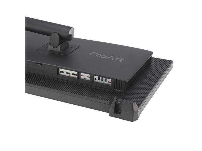 ASUS、最大輝度1600カンデラのクリエイター向け32型4K/HDR液晶