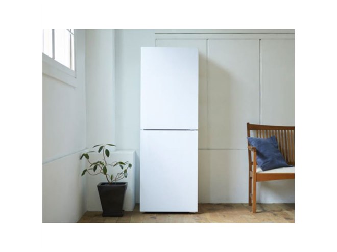 ツインバード、87Lの大容量冷凍室を搭載した231L冷蔵庫を本日2月8日