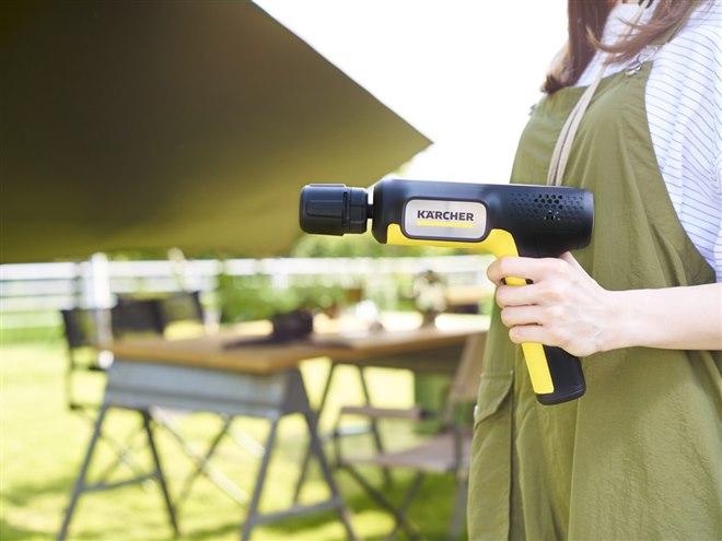 外出先でも手軽に高圧洗浄できるケルヒャー「OC Handy Compact