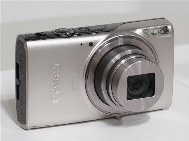 キヤノン、光学12倍ズームを搭載したコンパクトデジタルカメラ「IXY