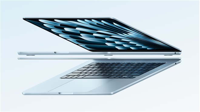 アップルがM4チップ搭載の新型「MacBook Air」発表、新色スカイブルー