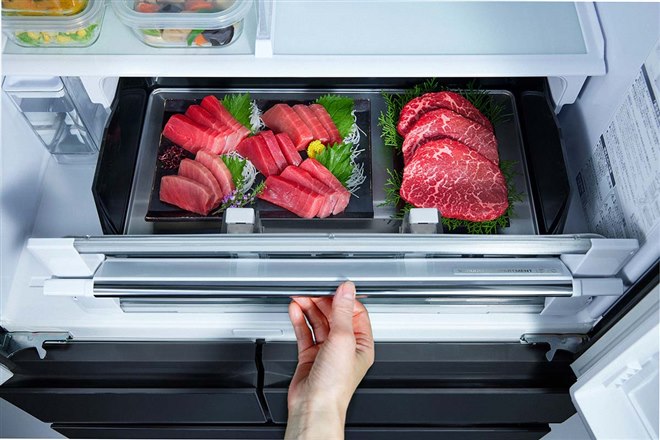 日立、「真空氷温ルーム」を新採用した冷蔵庫「まんなか冷凍 HZCタイプ