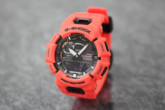 カシオ G-SHOCK GBA-900-4AJF 価格比較 - 価格.com
